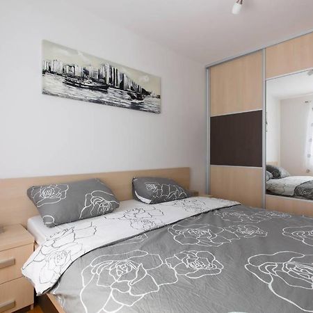 Apartment Lana Marina Exteriér fotografie