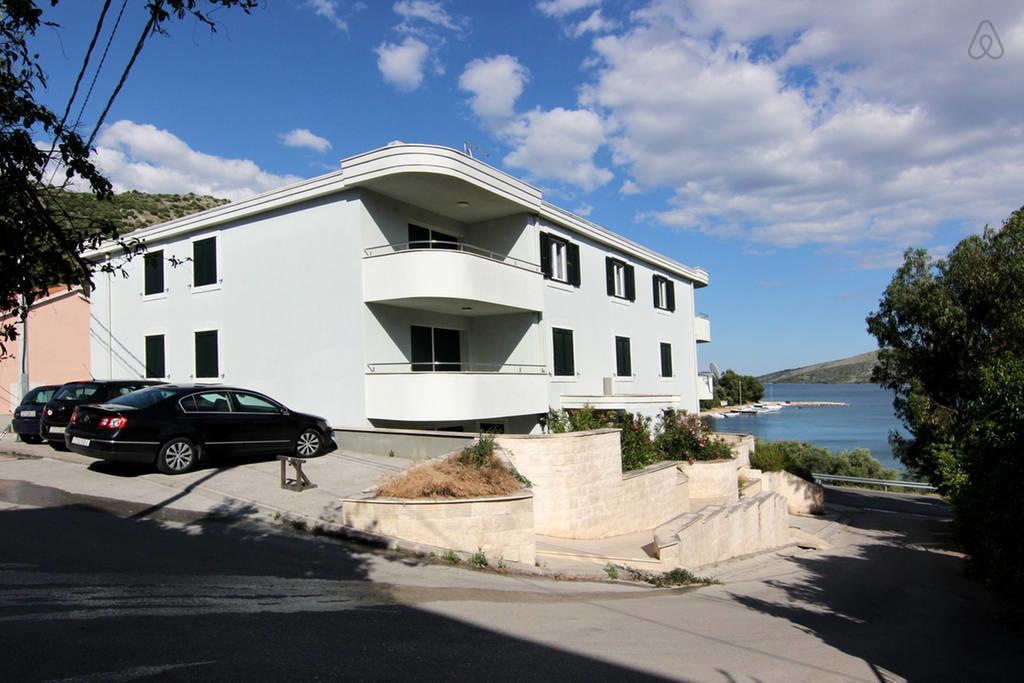 Apartment Lana Marina Pokoj fotografie