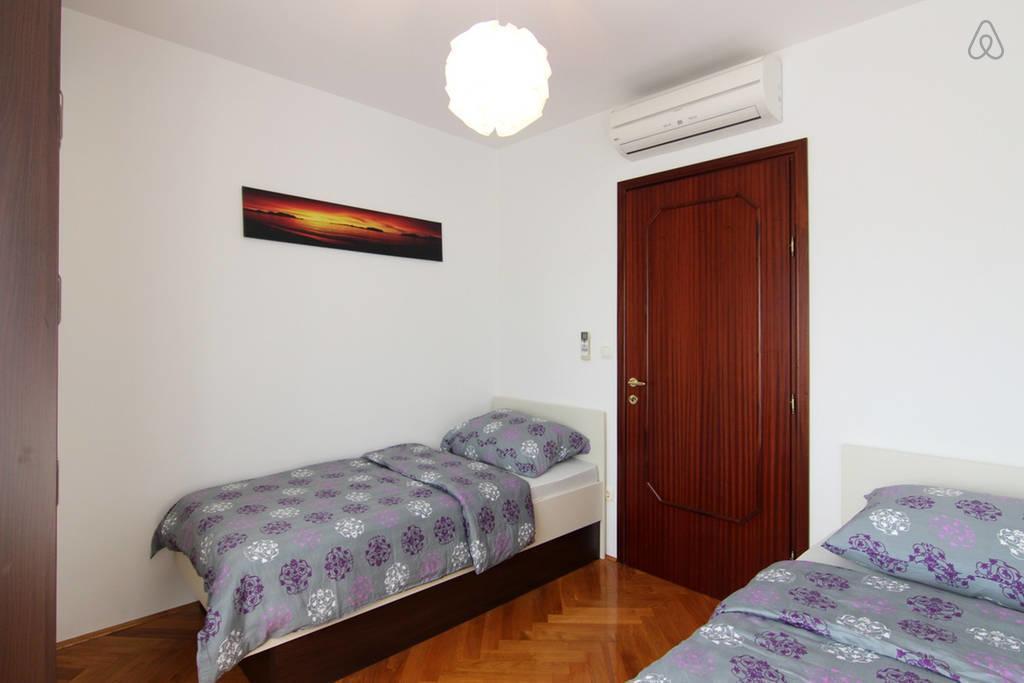 Apartment Lana Marina Pokoj fotografie