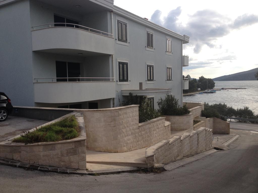 Apartment Lana Marina Pokoj fotografie